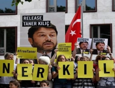 Τουρκία: Με το που βγήκε από τη φυλακή ο πρόεδρος της Διεθνούς Αμνηστίας συνελήφθη εκ νέου!